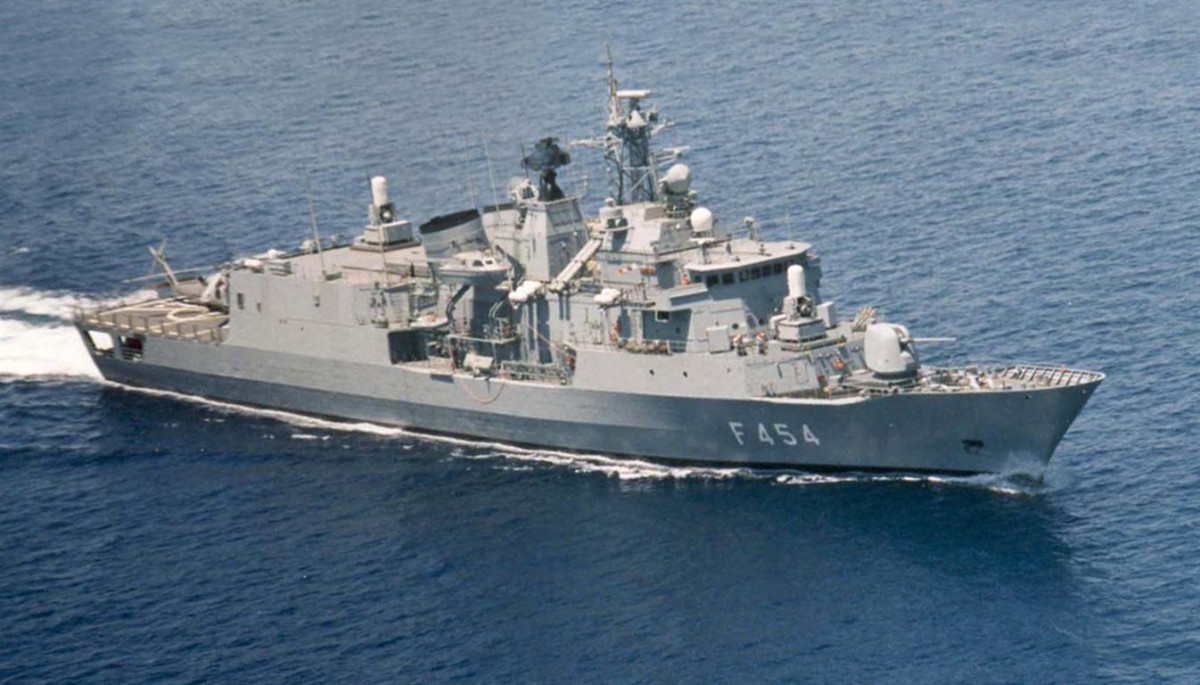 Η φρεγάτα ΨΑΡΑ κατέρριψε drone των Χούθι στην Ερυθρά Θάλασσα