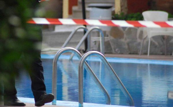 Τραγωδία στη Νάξο: 4χρονο κοριτσάκι πνίγηκε σε πισίνα ξενοδοχείου