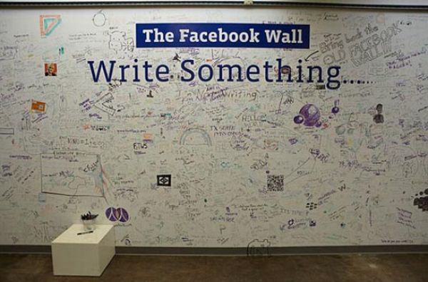 Το Facebook κάνει την έδρα του... κανονικό χωριό