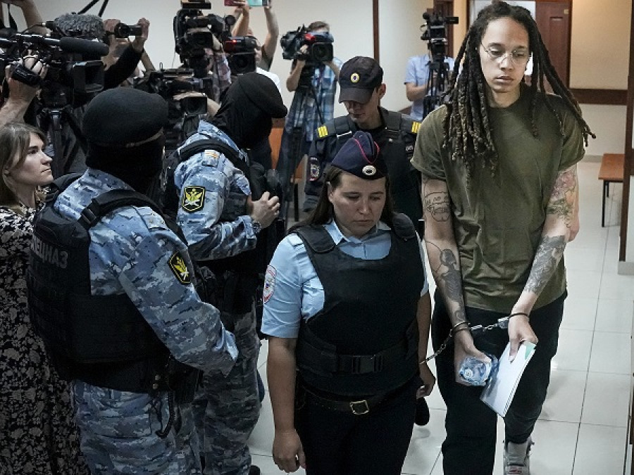 Ρωσία: Εννιά χρόνια φυλάκιση για ναρκωτικά στην Brittney Griner
