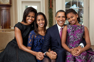 Malia Obama: Έτοιμη για το σκηνοθετικό της ντεμπούτο η κόρη του πρώην προέδρου των ΗΠΑ