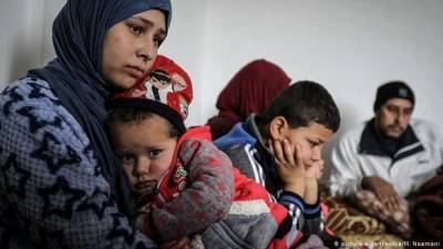 ΕΣΠ: Υποχρέωση της πολιτείας η έκδοση ΑΜΚΑ για τους πρόσφυγες