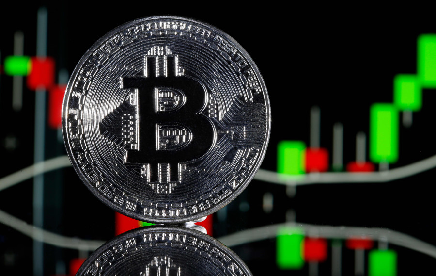 Bitcoin: Ανακάμπτει ενόψει halving μετά τη «βουτιά» ελέω Μέσης Ανατολής