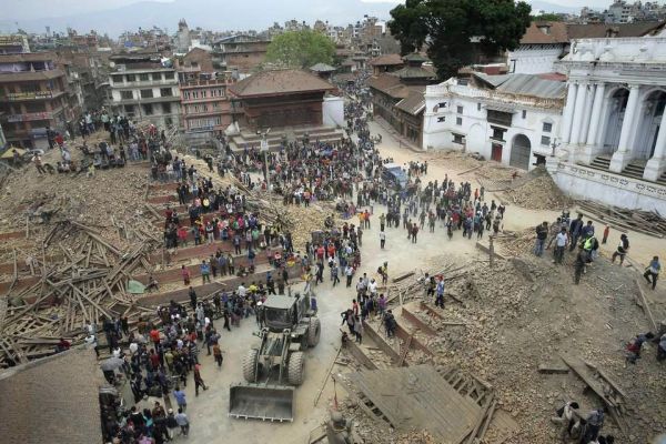 &quot;Γραφτό&quot; να καταστραφεί το Νεπάλ- Εικασίες για 10.000 νεκρούς- Δραματική έκκληση για βοήθεια