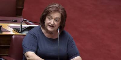 Μαριέττα Γιαννάκου: Δεν θα ψηφίσω το νομοσχέδιο για τη συνεπιμέλεια