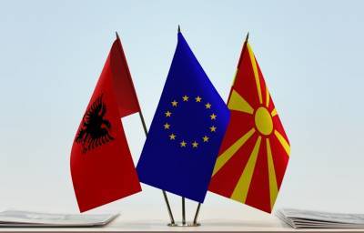 Ανοίγει ο δρόμος για τις ενταξιακές διαπραγματεύσεις Αλβανίας-Βόρειας Μακεδονίας