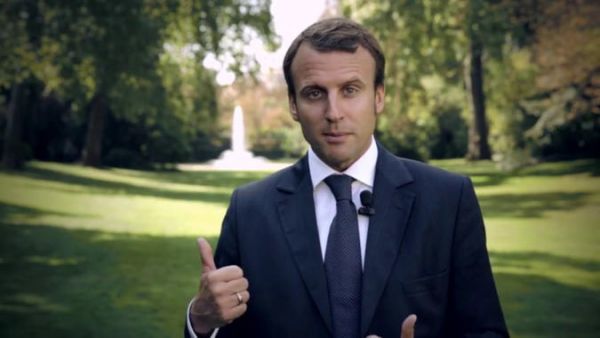 Ο Μακρόν ανακοίνωσε την υποψηφιότητά του στις γαλλικές προεδρικές εκλογές