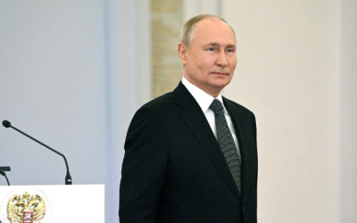 Πούτιν: «Μπούρδες» το ότι θα επιτεθούμε σε χώρα του ΝΑΤΟ