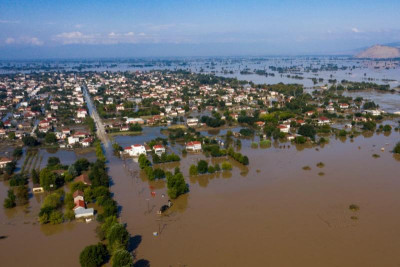 Συνεχίζονται οι πληρωμές προς επιχειρήσεις και πλημμυροπαθείς στη Θεσσαλία