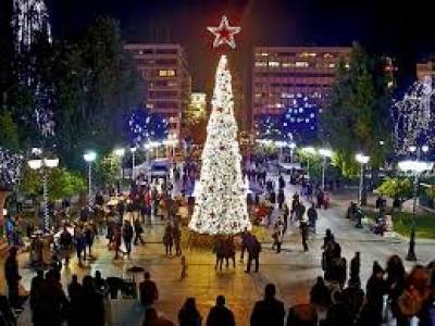 Χριστούγεννα στην Αθήνα: Πότε φωταγωγείται η πλατεία Συντάγματος