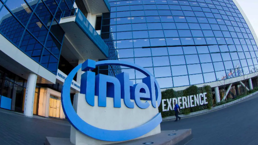 «Βουτιά» για την Intel: Χειρότερη ημερήσια πτώση από το 2020