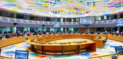 Eurogroup: Αναζητεί «συνταγή» ανταγωνιστικότητας για την «πράσινη μετάβαση»