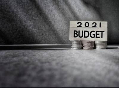 Προϋπολογισμός: Εναλλακτικές προβλέψεις κι ελπίδες για ανάκαμψη το 2021