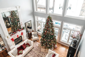 Τα πιο ξεχωριστά χριστουγεννιάτικα δέντρα που εντοπίσαμε στο Instagram των celebrities