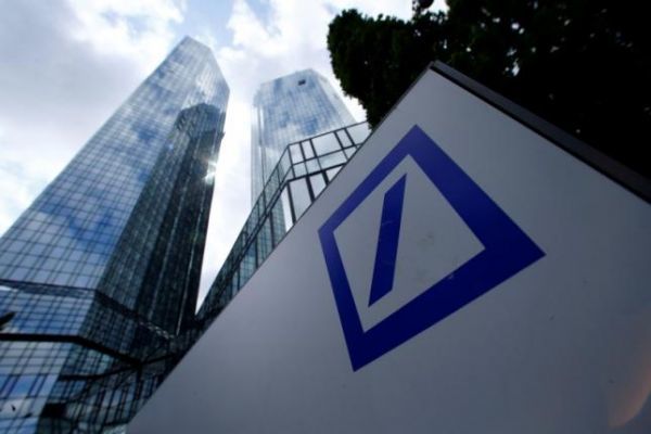 Κινεζική εταιρία αγόρασε μερίδιο στην Deutsche Bank