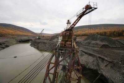 Σιβηρία: Τουλάχιστον 13 νεκροί από κατάρρευση φράγματος κοντά σε χρυσωρυχείο