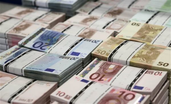 Στα 314,897 δισ. ευρώ ανήλθε το δημόσιο χρέος
