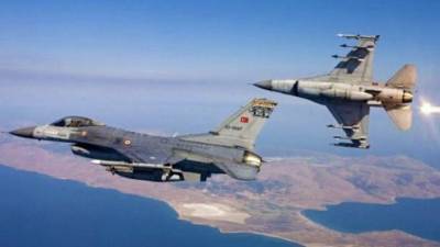 Υπερπτήσεις τουρκικών F-16 πάνω από Μακρόνησο και Ανθρωποφάγους