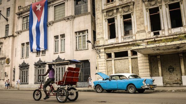 Πρεσβεία στην Κούβα και χαλάρωση του εμπάργκο σχεδιάζουν οι ΗΠΑ