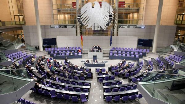 Συμφωνία-Bundestag: Υπερψηφίστηκε το ελληνικό πρόγραμμα με 425 ψήφους