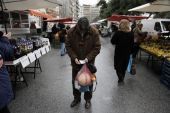 Απαισιόδοξοι 7 στους 10 Έλληνες για το μέλλον της οικονομίας