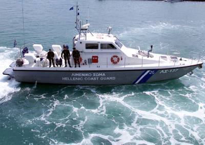 Σκάφος με μετανάστες βυθίστηκε στους Παξούς- Τουλάχιστον ένας νεκρός
