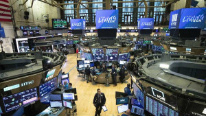 Wall Street: Ήπια άνοδος μετά το «δειλό» ξεκίνημα του τριμήνου