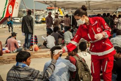 Ερυθρός Σταυρός: Μεταναστευτικά ρεύματα προ των πυλών λόγω κορονοϊού