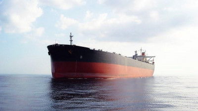 Αγγλία: Ακτιβιστές εμπόδισαν ελληνικό πλοίο που μετέφερε ρωσικό πετρέλαιο