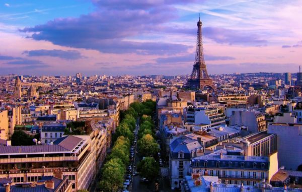 Η τρομοκρατία κόστισε 750 εκατ. στον τουρισμό του Παρισιού