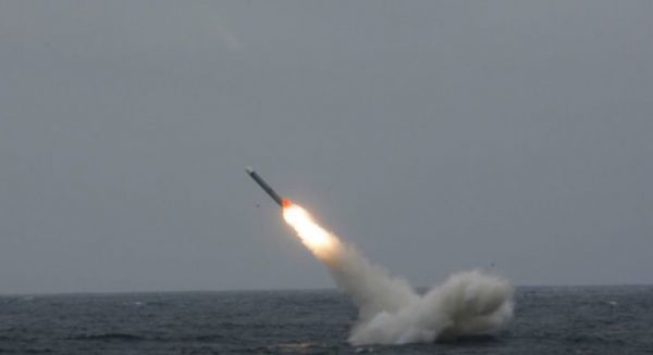 Kim... reloaded: Εκτόξευσε ξανά πύραυλο πάνω από την Ιαπωνία