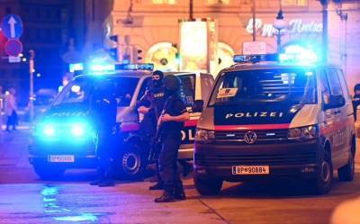 Νύχτα τρόμου στη Βιέννη-Επιθέσεις σε έξι διαφορετικά σημεία-Πληροφορίες για νεκρούς