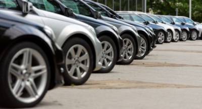 «Σαφάρι» ΑΑΔΕ: Παράνομο το 31% των αυτοκινήτων με ξένες πινακίδες