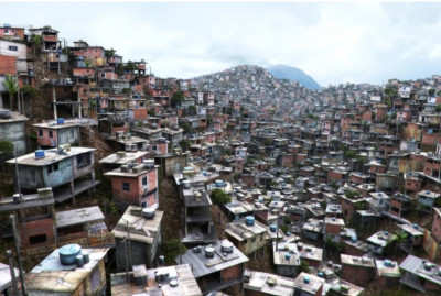 Η ζωή στις φαβέλες του Ρίο ντε Τζανέιρο (vid)