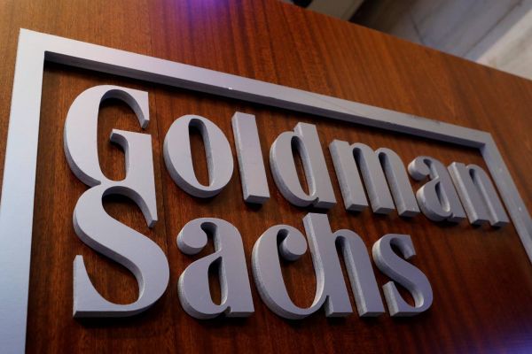 Goldman Sachs: Τρία «πρέπει» για ασφαλή έξοδο-Το σενάριο εκλογών
