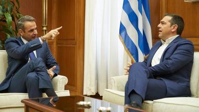 Ψήφος αποδήμων: Αναταραχή μετά την υπαναχώρηση ΣΥΡΙΖΑ- Νέα πρόταση ΝΔ