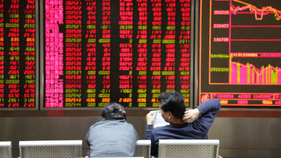 Ασιατικά χρηματιστήρια: Με κέρδη η επανεκκίνηση των συναλλαγών στην Κίνα