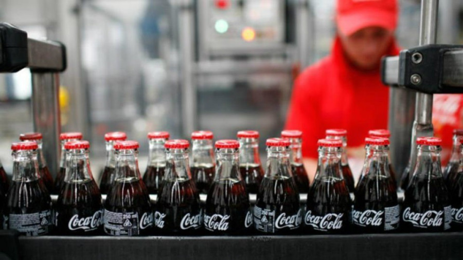 Coca-Cola HBC: Καθαρά κέρδη 385,7 εκατ. ευρώ στο εξάμηνο
