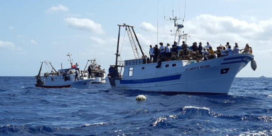 Πολύνεκρο ναυάγιο μεταναστών στη Νότια Ιταλία