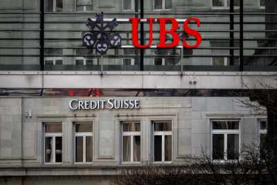 Mοναδικός «κληρονόμος» των CDS της Credit Suisse η UBS