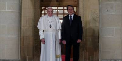 Ιστορική επίσκεψη του Πάπα Φραγκίσκου στην Κύπρο