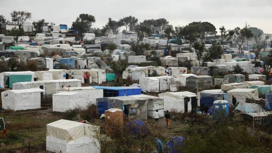 Πρόσφυγες και αιτούντες άσυλο έχουν μεγαλύτερο κίνδυνο μόλυνσης από κορονοϊό