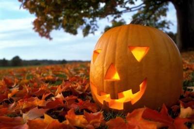 Βρετανία: Απαγορεύθηκε το Halloween στις περιοχές υψηλού κινδύνου
