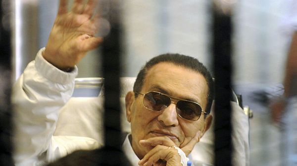 Αίγυπτος: Δικαστική απόφαση για να αφεθεί ελεύθερος ο Μουμπάρακ