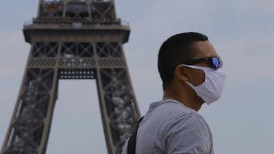 Καθίσταται υποχρεωτική η χρήση μάσκας σε όλο το Παρίσι