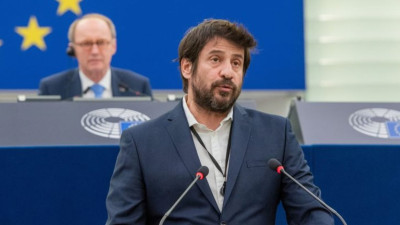 Άρση της ασυλίας του Γεωργούλη αποφάσισε το Ευρωκοινοβούλιο
