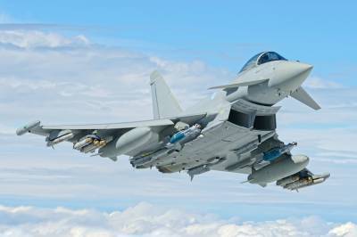 Παναγιωτόπουλος: Δεν απέκλεισε την απόκτηση μαχητικών Eurofighter Typhoon
