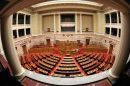 Βουλή: «Πόλεμος» για άδειες και ΕΣΡ-Παρέμβαση Μητσοτάκη