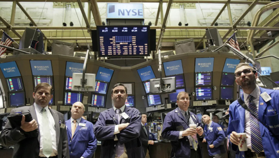 Νέα κυριαρχία των πωλητών στη Wall Street- «Αγκάθι» τα ομόλογα