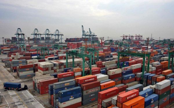 Παρόλη την αισιοδοξία για το διεθνές εμπόριο οι κίνδυνοι παραμένουν